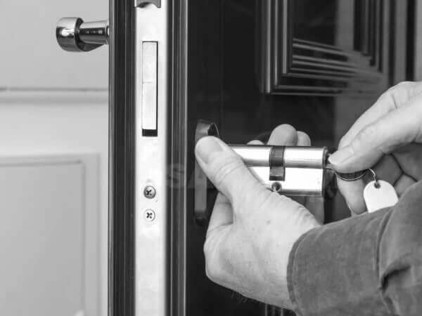 Замена замков